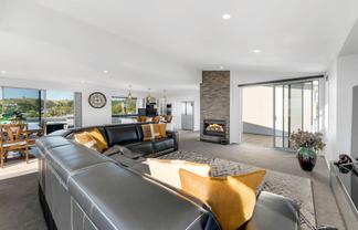 7 Sea View Terrace, Maraetai