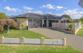 15 Ngahere Street, Otumoetai