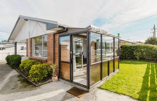 44 Bird Street, Saint Kilda