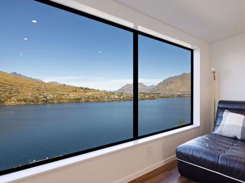 22 Golden Terrace, Queenstown Central