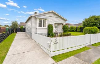 5 Karaka Street, New Lynn