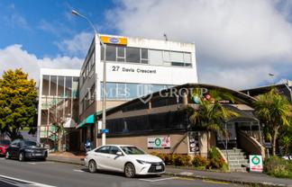 PRACTICAL OFFICE IN PRIME LOCATION