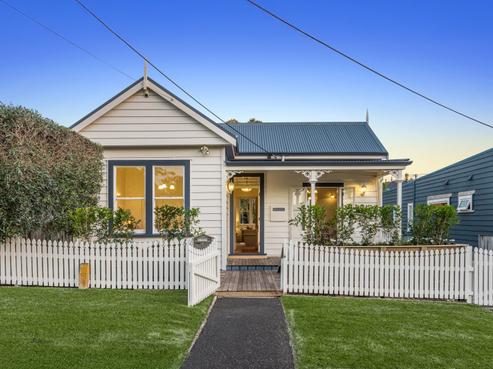 29 Hastings Parade, Devonport