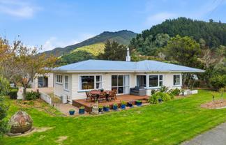 3 Rose Street, Havelock