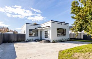 908B Outram Road, Akina
