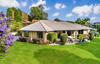 2 Crackerjack Crescent, Kerikeri