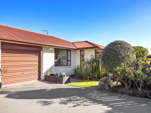 2/57 Reynolds Avenue, Bishopdale