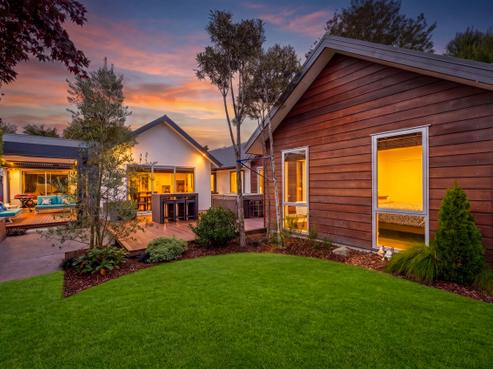 3 Bluestone Drive, Parklands