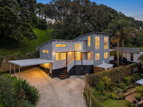 21 Dally Terrace, Mount Roskill