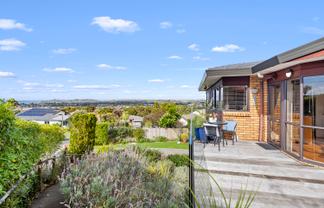 1 Ascot Way, Orewa