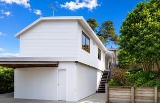 2/17 Glass Rd, Mount Roskill