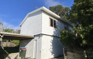 2/17 Glass Rd, Mount Roskill