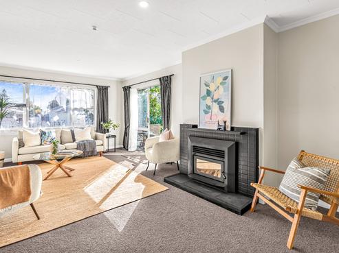15 Willow Avenue, Stoke