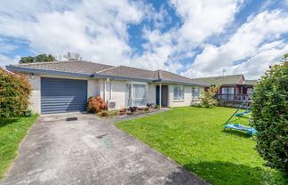 16 Bernina Place, Weymouth
