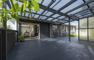 8 Aquarius Avenue, Glen Eden