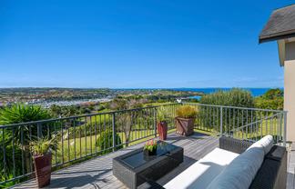 15 Balboa Drive, Matakatia
