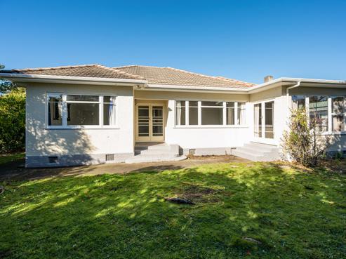 2 Templemore Drive, Richmond