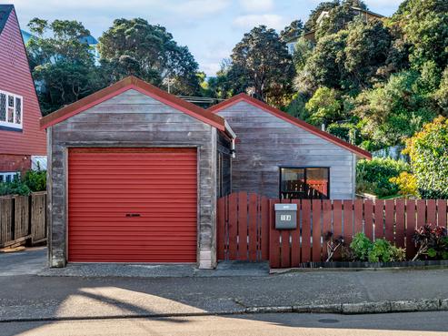 10A Mersey Street, Island Bay