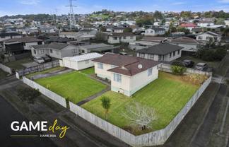 24 Dissmeyer Drive, Clover Park