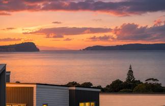 16 Moki Place, Long Bay