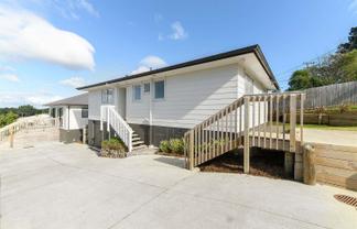380 East Coast Road, Sunnynook