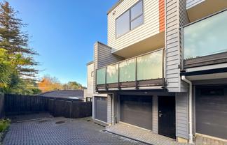 19E Cedar Heights Avenue, Massey
