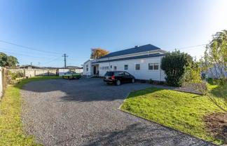 Flat 4/5A Waerenga Road, Otaki