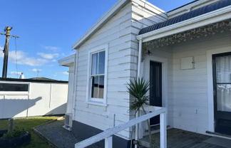 Flat 4/5A Waerenga Road, Otaki