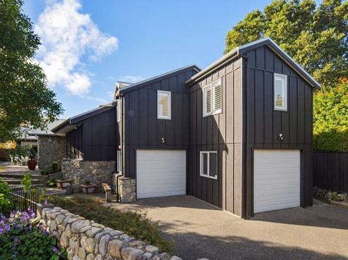 8 River Glade, Waikanae