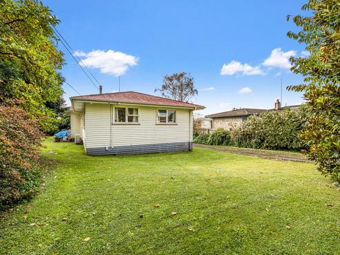 27 Island View Road, Western Heights