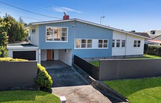 Manawatu / Whanganui - Address withheld