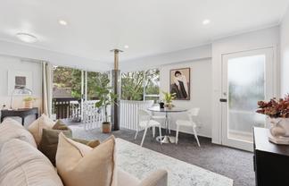 2/12 Mahuta Grove, Northcote