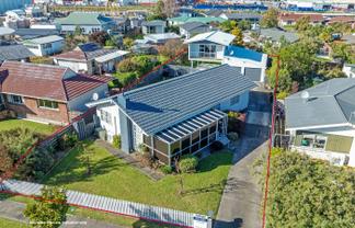 24 Paradise Place, Milson