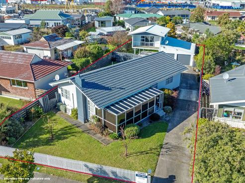 24 Paradise Place, Milson