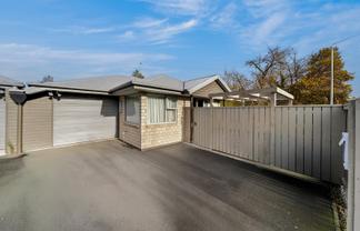 186 Lincoln Road, Addington