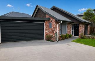 2/37 Proctor Street, Papanui