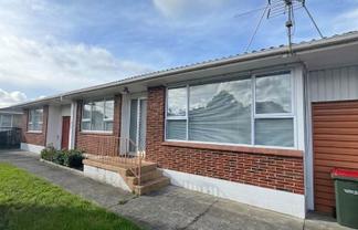 2/84 Trafalgar Street, Onehunga