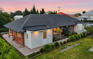 2/3A First Avenue, Devonport