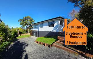 1 Fernhaven Place, Massey