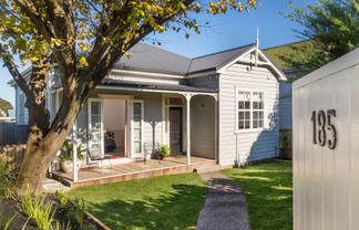 185 Carrington Road, Mount Albert