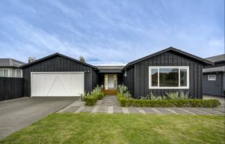 51 Napier Road, Havelock North