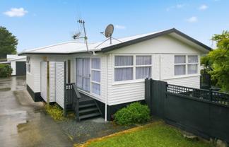 23 Beazley Crescent, Tikipunga