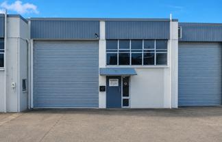 Tidy 176m2 Ashfield Industrial Unit 