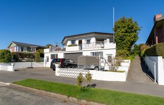 42 Tawa Street, Glenwood