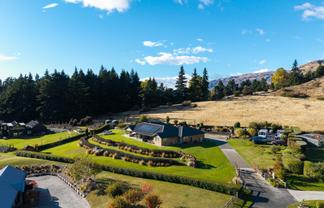 25 Heaton Park Drive, Wanaka