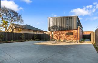 2/10 Seddon Street, Sydenham