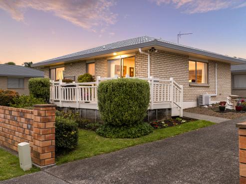 4/169 Wellington Street, Pukekohe