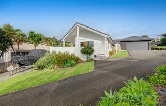 11 Kestrel Heights, Arkles Bay