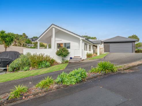 11 Kestrel Heights, Arkles Bay