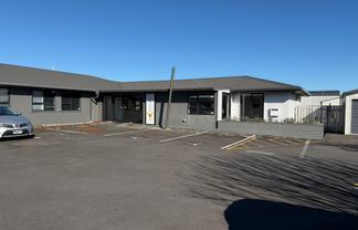 Modern Offices with Parking